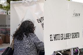 Election Day Begins To Elect Governor In Edomex