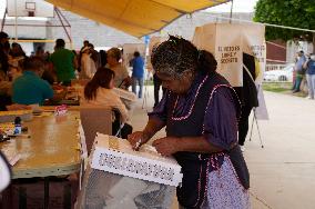 Election Day Begins To Elect Governor In Edomex