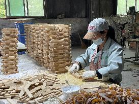 CHINA-JIANGXI-TONGGU-BAMBOO BUSINESS (CN)