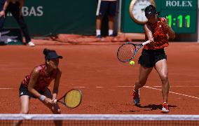 (SP)FRANCE-PARIS-TENNIS-ROLAND GARROS-FRENCH OPEN-WOMEN'S DOUBLES