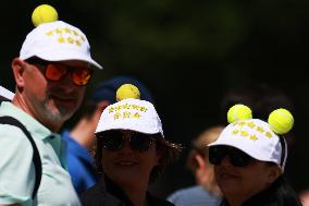 (SP)FRANCE-PARIS-TENNIS-ROLAND GARROS-FRENCH OPEN-WOMEN'S DOUBLES