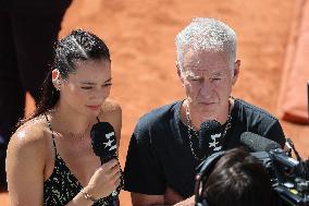 Roland Garros 2023 - Celebrities In The Stands - Day 9 NB
