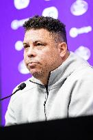 Ronaldo Nazario De Lima Press Conference - Valladolid