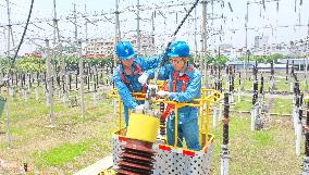 Power Grid Maintenance