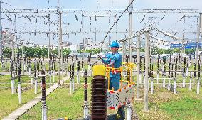 Power Grid Maintenance