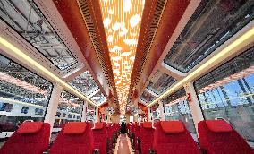 CHINA-HEBEI-TANGSHAN-NEW-ENERGY LIGHT RAIL TRAIN (CN)