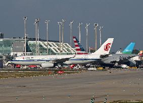 Air China Flies To Barcelona Again