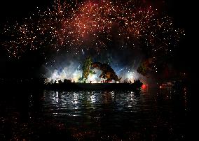 The Great Outdoor Spectacle On The Vistula River In Krakow