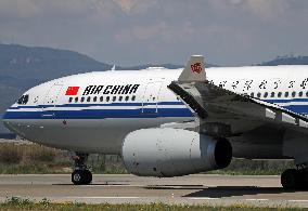 Air China Flies To Barcelona Again