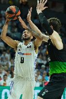 Real Madrid v Joventut Badalona - Liga Endesa