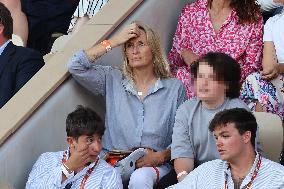 Roland Garros 2023 - Celebrities In The Stands - Day 10 NB