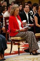 Infante Elena At Children And Youth Painting Contest For Schools Awards - Madrid