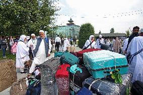 Hajj Pilgrimage Of Kashmiri Muslims