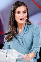 Queen Letizia At 15th Euros From Your Paycheck - Madrid