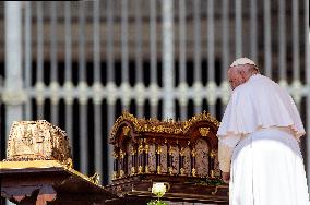 Pope Francis Weekly General Audience - Vatican