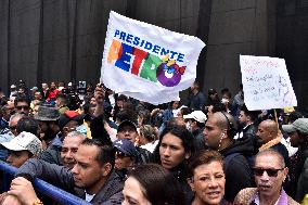 Goverment Supporters Rally for Social Reforms