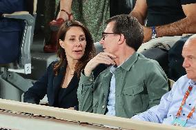 Roland Garros 2023 - Celebrities In The Stands - Day 11 NB