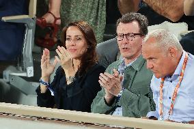 Roland Garros 2023 - Celebrities In The Stands - Day 11 NB