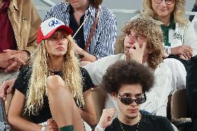 Roland Garros 2023 - Celebrities In The Stands - Day 11 NB