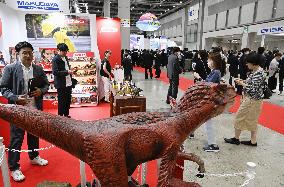 International toy show in Tokyo