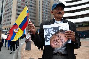 Demonstrations In Support Of The Colombian Government Social Reforms - Bogota