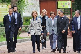 Queen Sofia Visits The Zoo - Madrid