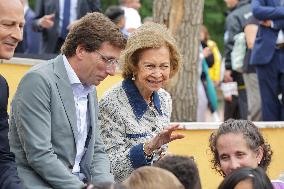 Queen Sofia Visits The Zoo - Madrid