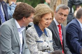 Queen Sofia Visits The Zoo - Madrid