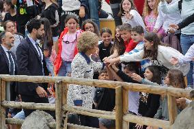 Queen Sofia Visits The Zoo - Madrid