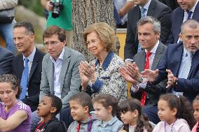 Queen Sofia Visits The Zoo - Madrid