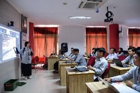 INDONESIA-JAKARTA-BANDUNG HIGH-SPEED RAILWAY-PERSONNEL TRAINING