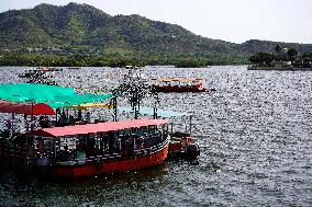 Tourist Enjoy Boat Ride - India