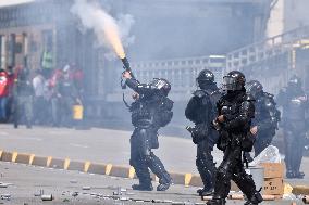 Clashes in Bogota Amid Day of the Fallen Student