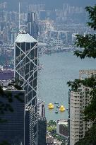 CHINA-HONG KONG-GIANT RUBBER DUCKS (CN)