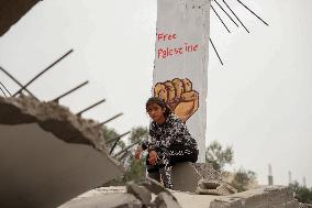 MIDEAST-GAZA-GAZA-ISRAELI TENSIONS-CHILDREN'S SUFFERING-ART EXHIBITION