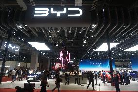 Byd Aims To Sell 3 Million Vehicles in 2023