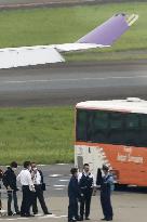 Plane contact at Tokyo's Haneda airport