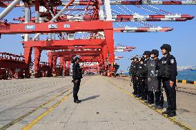 Border Control Station Police Container TerminalTto Carry Out A Drill In Qingdao