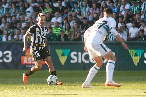 Coritiba v Santos - Brazilian League Serie A 2023 - Round 10