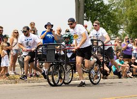 CANADA-ONTARIO-DUNNVILLE-BED RACE