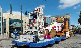 U.S.-PORTLAND-ROSE FESTIVAL-GRAND FLORAL PARADE