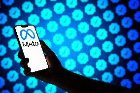 Meta To Push Ahead With Plans To Launch Twitter Competitor