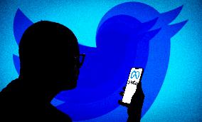 Meta To Push Ahead With Plans To Launch Twitter Competitor