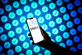 Meta To Push Ahead With Plans To Launch Twitter Competitor