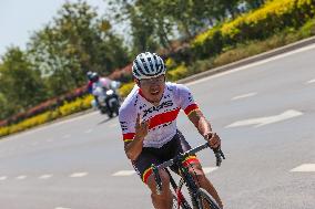 Sayimu Lake Cycling Race
