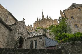 Daily Life In Mont-Saint-Michel