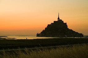 Daily Life In Mont-Saint-Michel