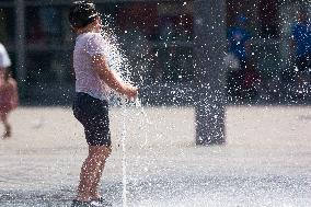 Heatwave In Cologne