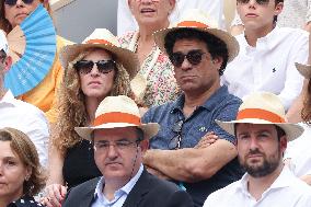 Roland Garros 2023 - Celebrities In The Stands - Day 15 NB