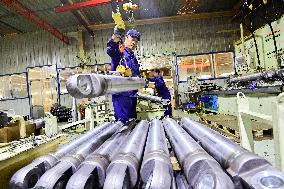 China Manufacturing Industry Ranked First in The World For 13 Consecutive Years